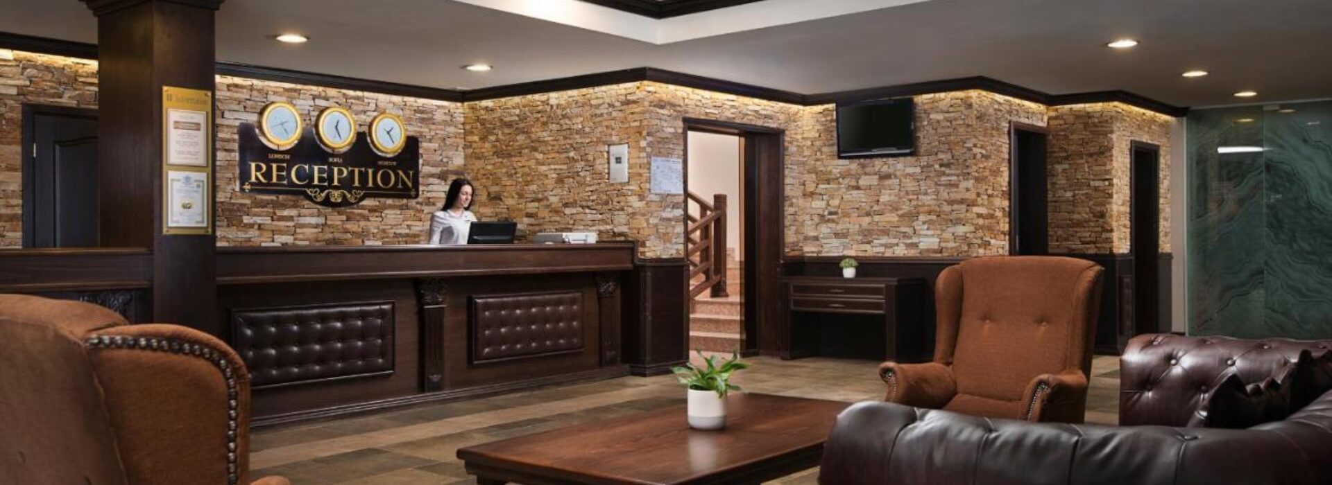 Bansko complex 4* hotel and apartments for sale