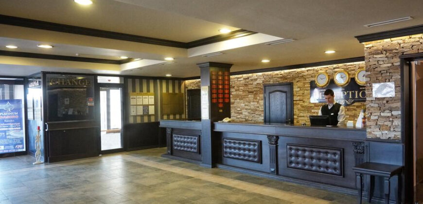 Bansko complex 4* hotel and apartments for sale