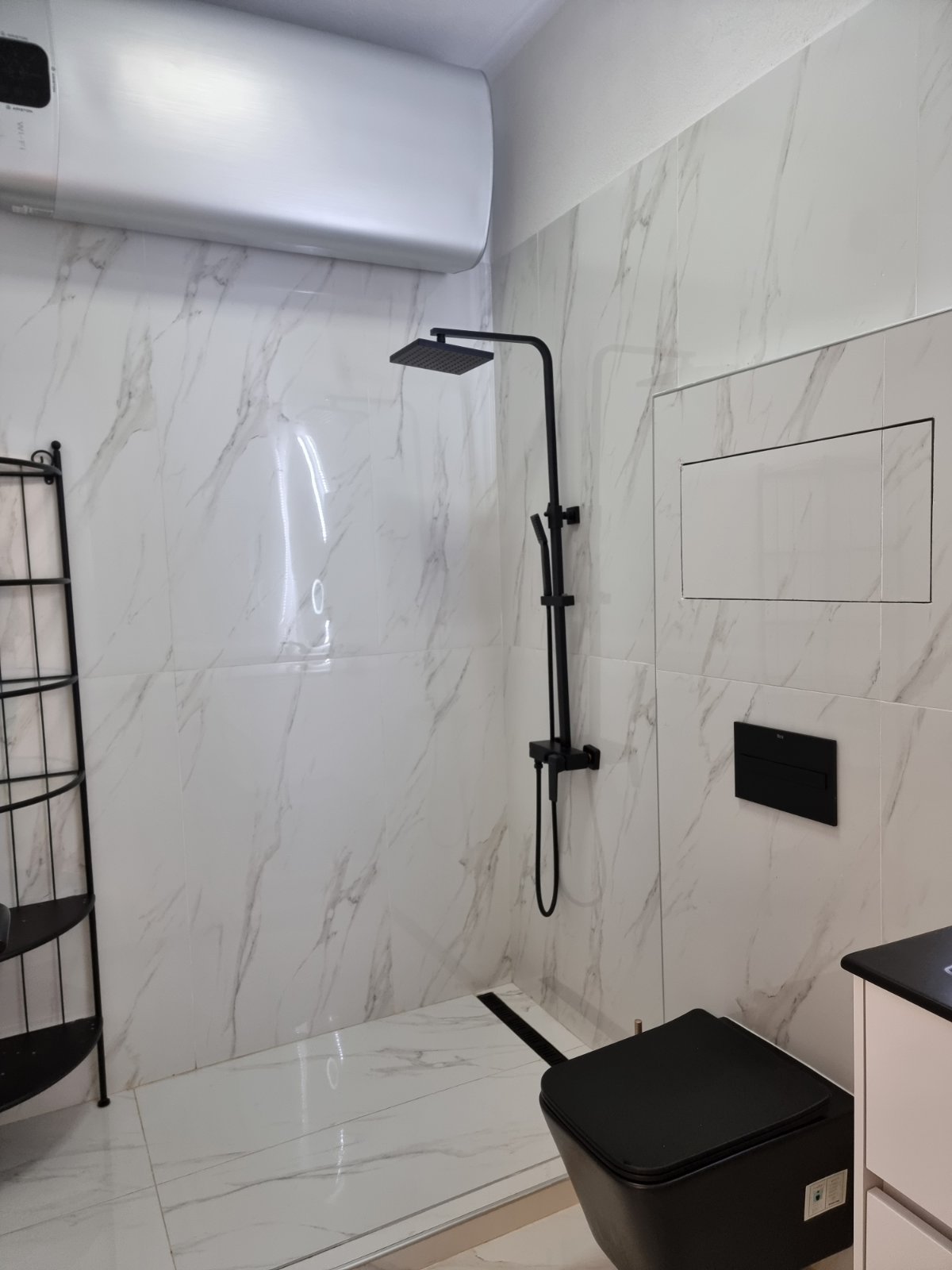 apartment in Bansko 145 m2 – 3 rooms, 2 bathrooms, terrace, wardrobe, pantry